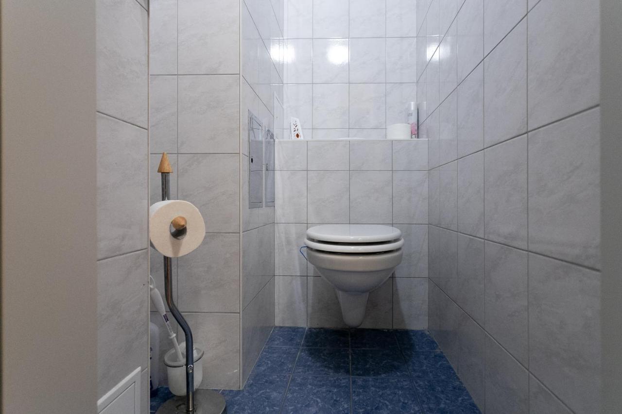 Zentrales Apartment In U-Bahn Naehe & Hauptbahnhof Vienne Extérieur photo